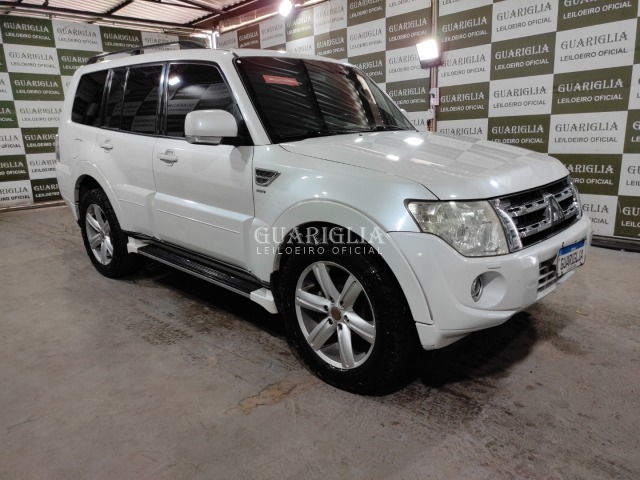 MITSUBISHI PAJERO FULL HPE 3.2 4X4 TURBO INTERCOOLER DIESEL AUT 2014