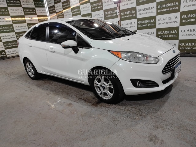 FORD FIESTA SD 1.6 SE 16V FLEX MANUAL 2014