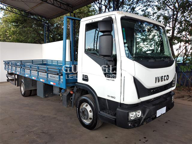 IVECO TECTOR 11-190 4X2 2021