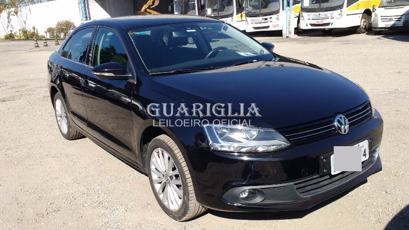 VOLKSWAGEN JETTA 2.0 TSI HIGHLINE 211CV GASOLINA 4P TIPTRONIC 2014