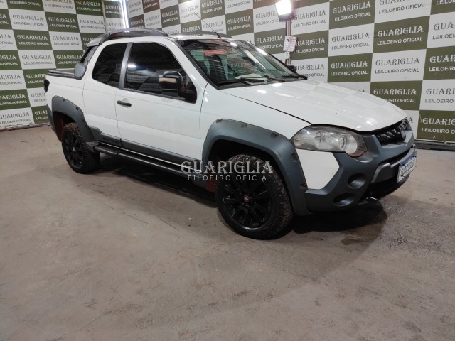 FIAT STRADA 1.8 MPI ADVENTURE CD 16V FLEX MANUAL 2015