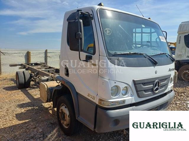 MERCEDES BENZ ACCELO 815 2020