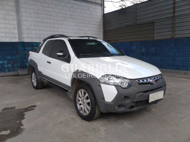 FIAT STRADA 1.8 MPI ADVENTURE CD 16V FLEX MANUAL 2014