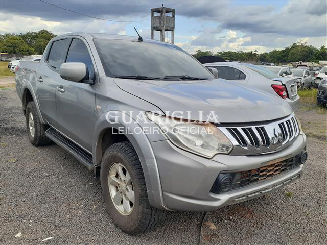 MITSUBISHI TRITON 2.4 16V TURBO DIESEL SPORT GLS CD 4X4 AUT 2018