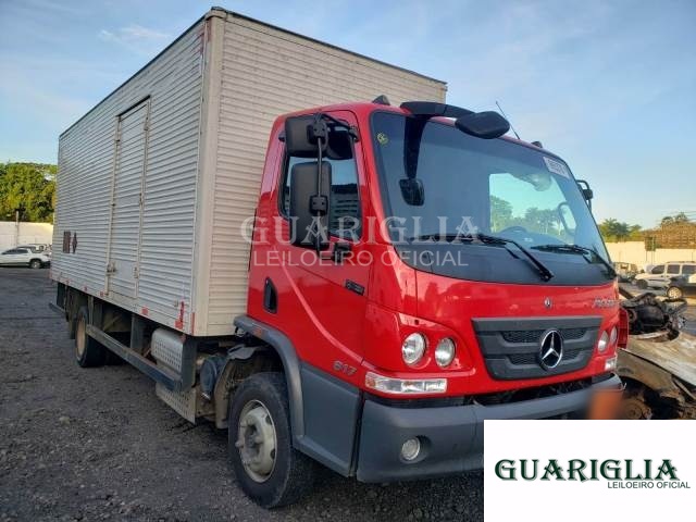 MERCEDES BENZ ACCELO 817 2023