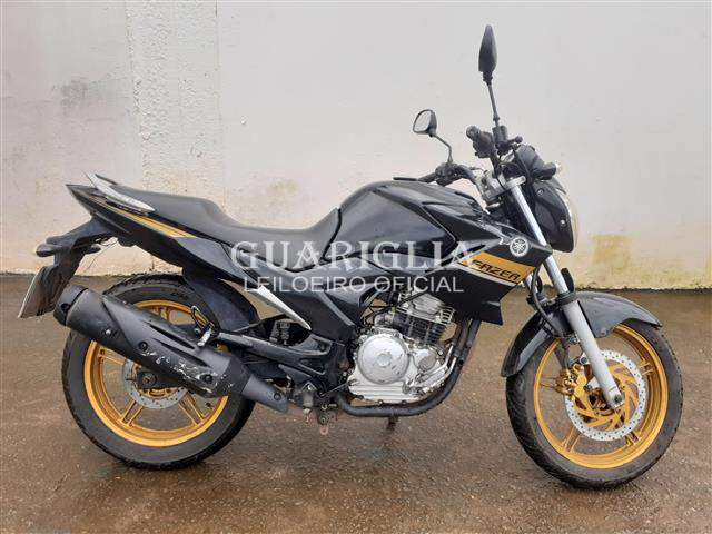 YAMAHA FAZER YS250 2015